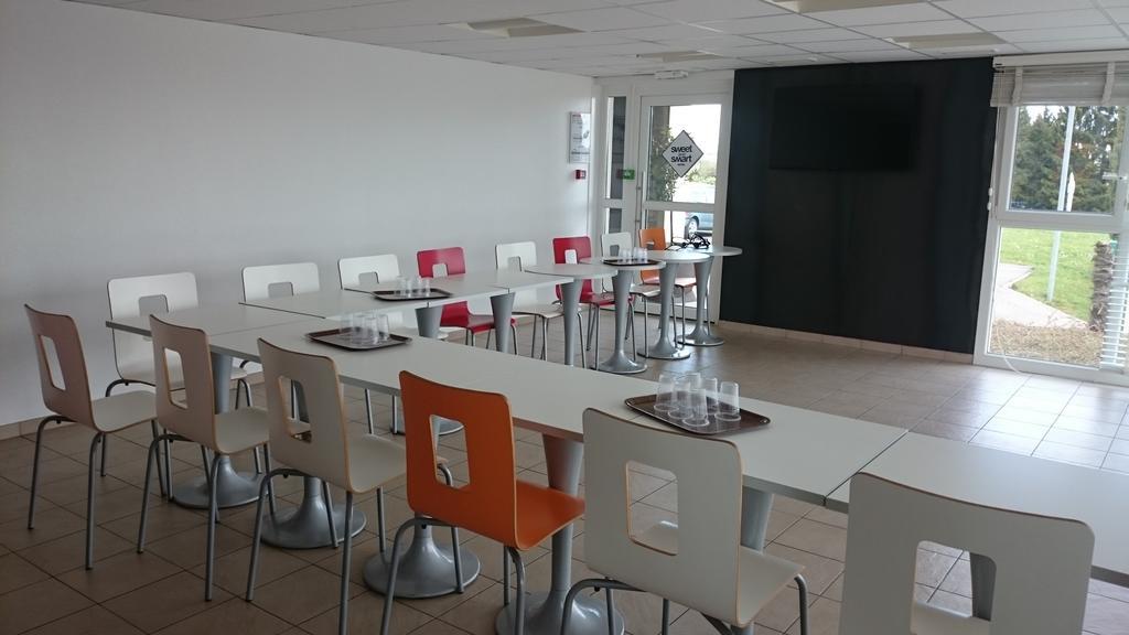 Sweet And Smart Sarreguemines - Hambach Hotel Bagian luar foto