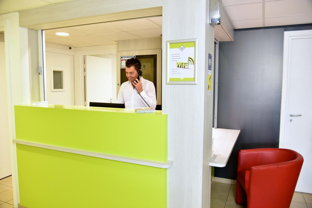 Sweet And Smart Sarreguemines - Hambach Hotel Bagian luar foto