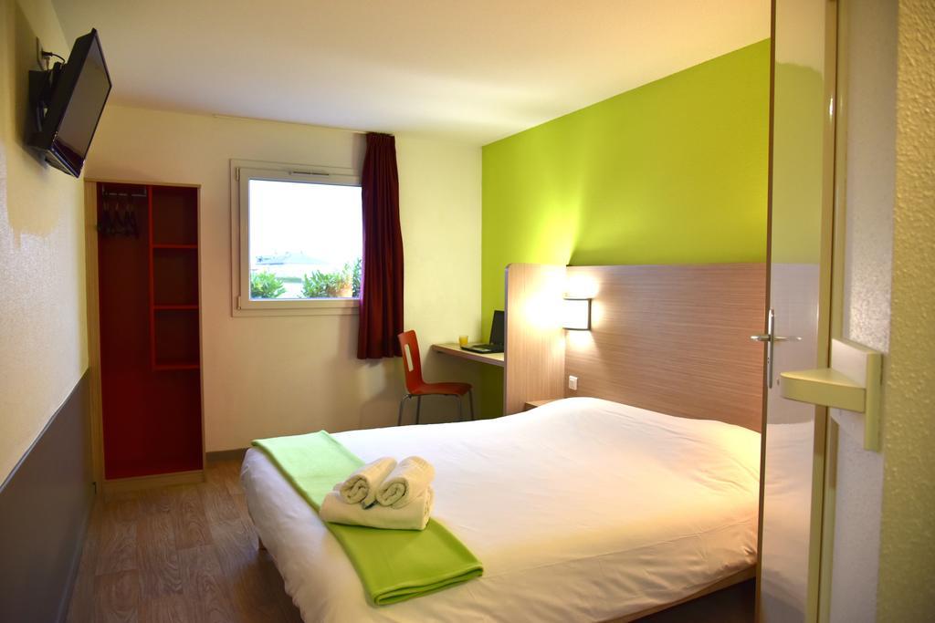 Sweet And Smart Sarreguemines - Hambach Hotel Bagian luar foto