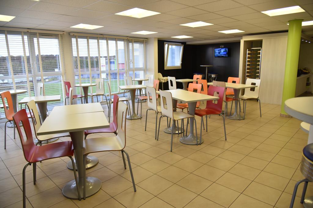 Sweet And Smart Sarreguemines - Hambach Hotel Bagian luar foto